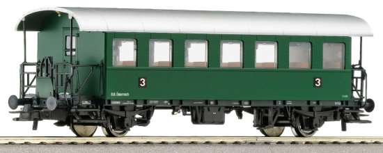 Passenger car 3rd class<br /><a href='images/pictures/Roco/64253.jpg' target='_blank'>Full size image</a>